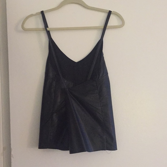 Fake leather black top - Picture 2 of 2